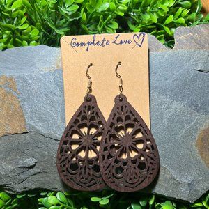 Large  Cut Out Teardrop Wood Earrings~Boho Statement Earrings~NWT~Great Gift!